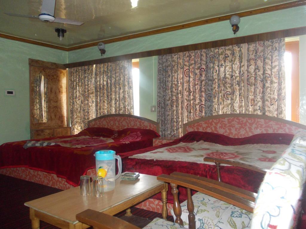 Hotel Grand City Srīnagar Extérieur photo