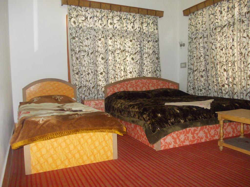 Hotel Grand City Srīnagar Extérieur photo